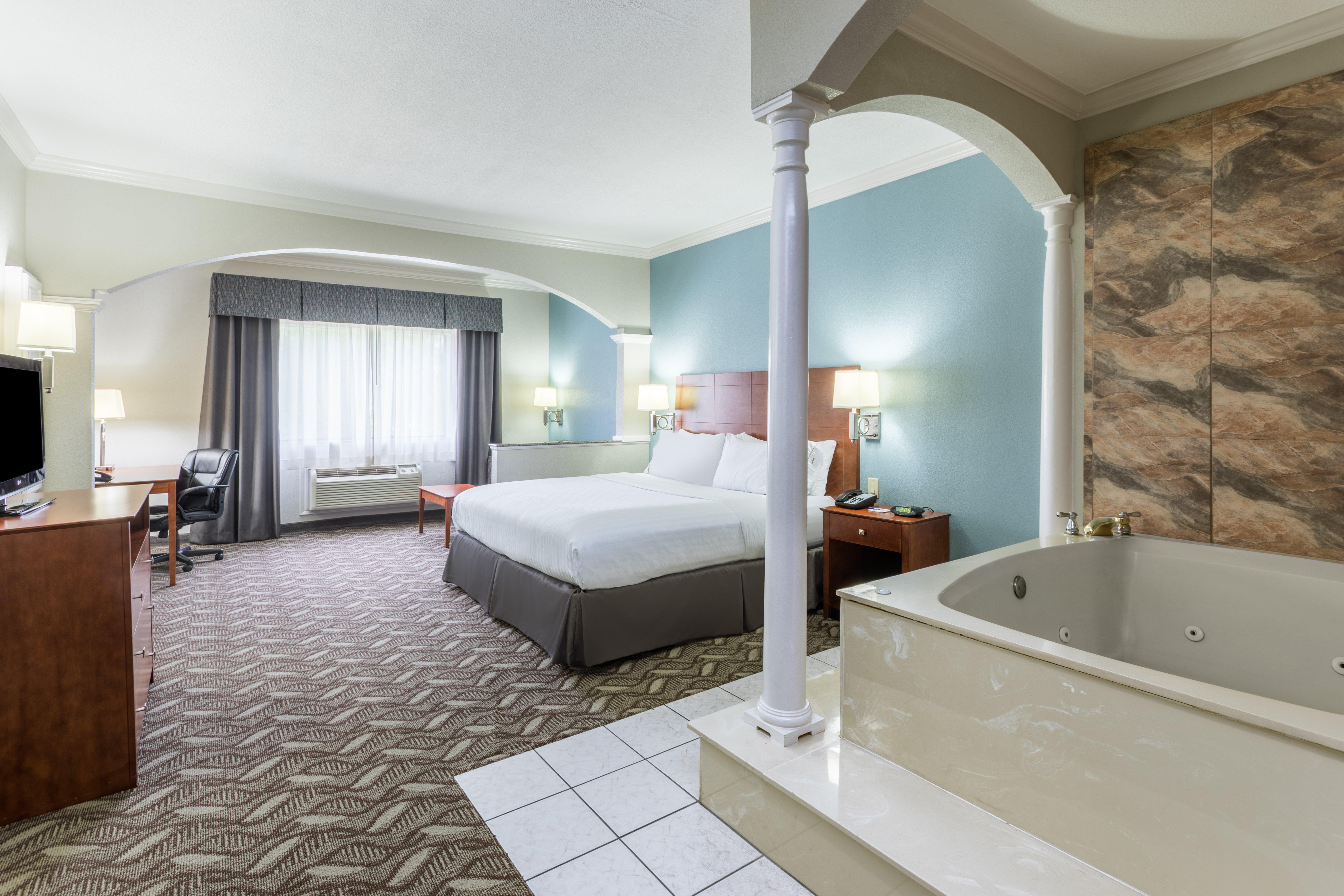 Holiday Inn Express Hotel And Suites Lake Charles By Ihg Экстерьер фото